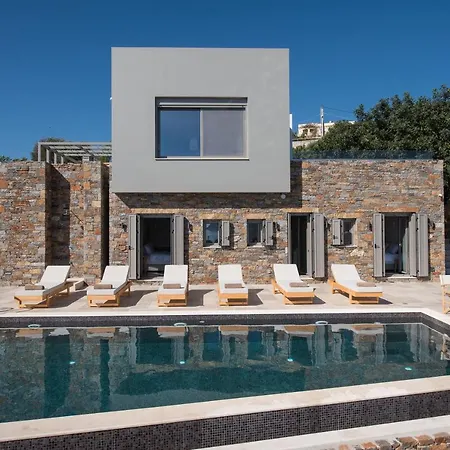 Luxury With Stunning Views In Vilă Agios Nikolaos