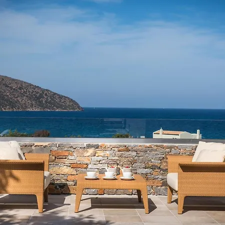 Luxury With Stunning Views In Vilă Agios Nikolaos